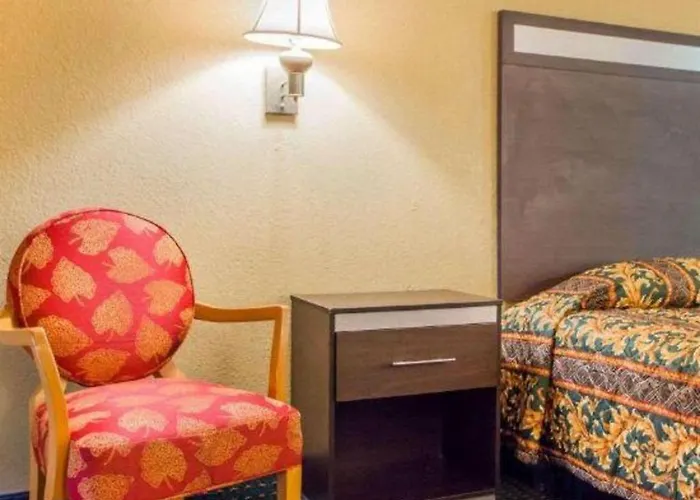 Rodeway Inn Mount Laurel Hwy 73