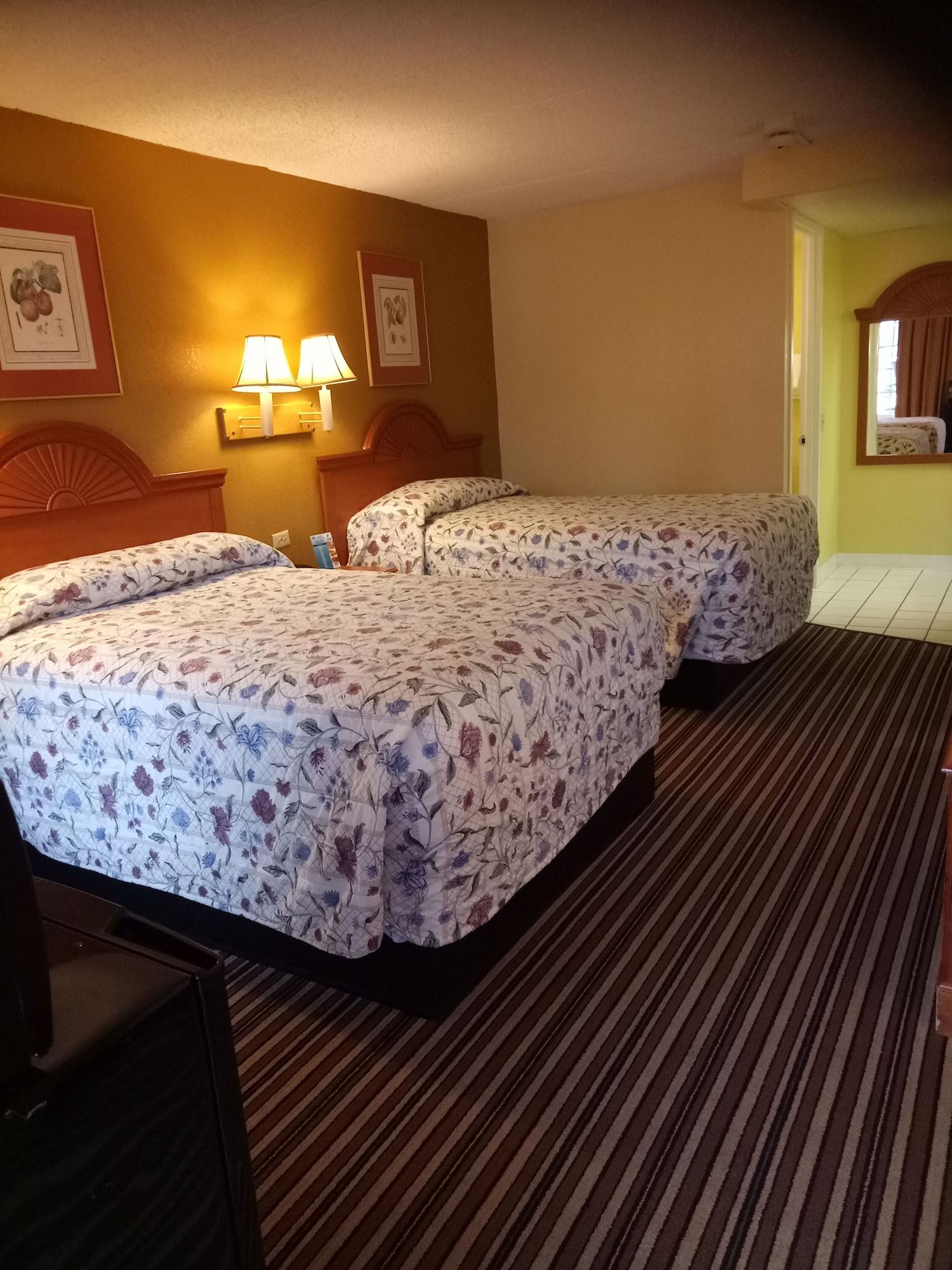 Hotel Rodeway Hwy 73