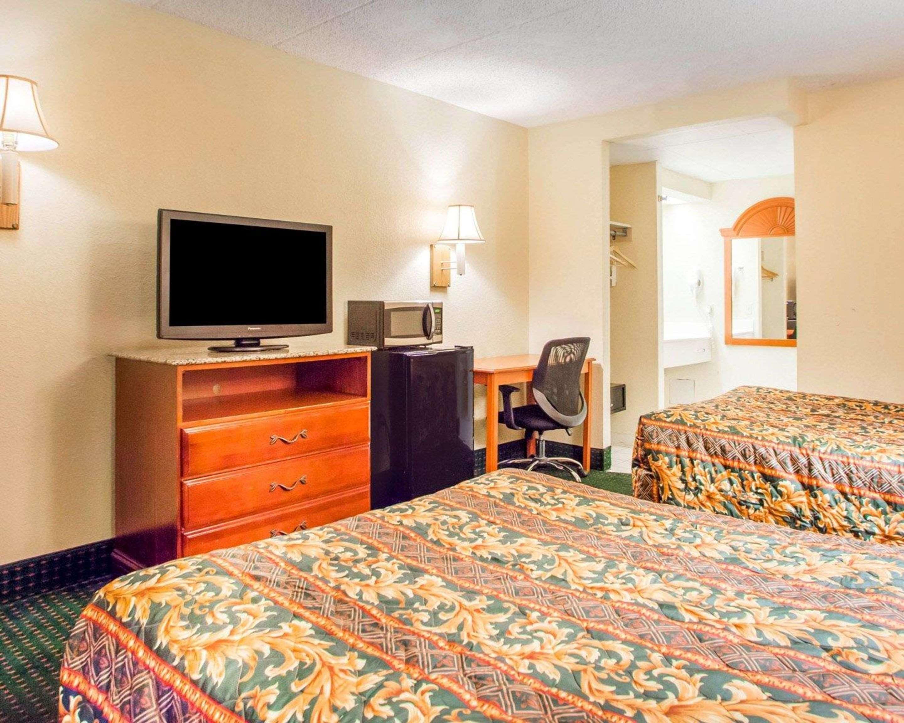 Hotel Rodeway Hwy 73 Mount Laurel
